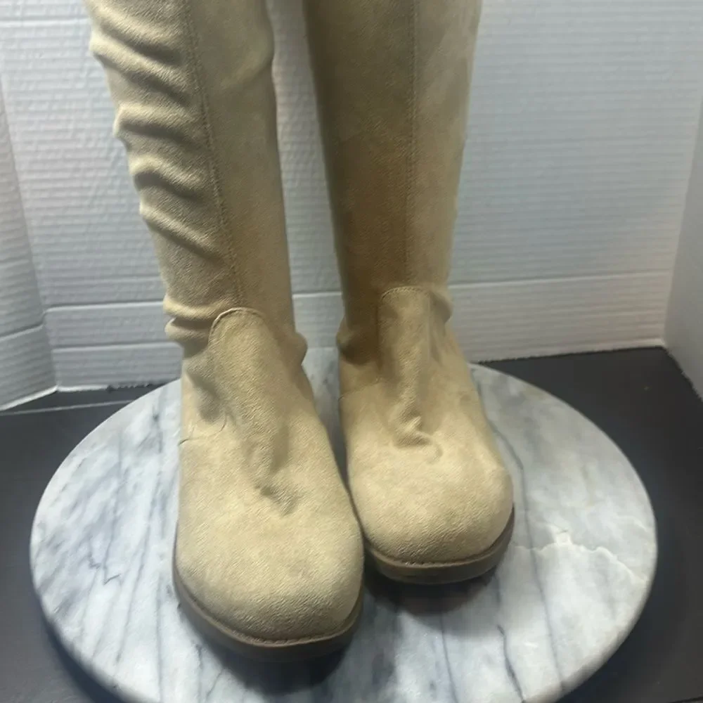 Flat Over knee boot